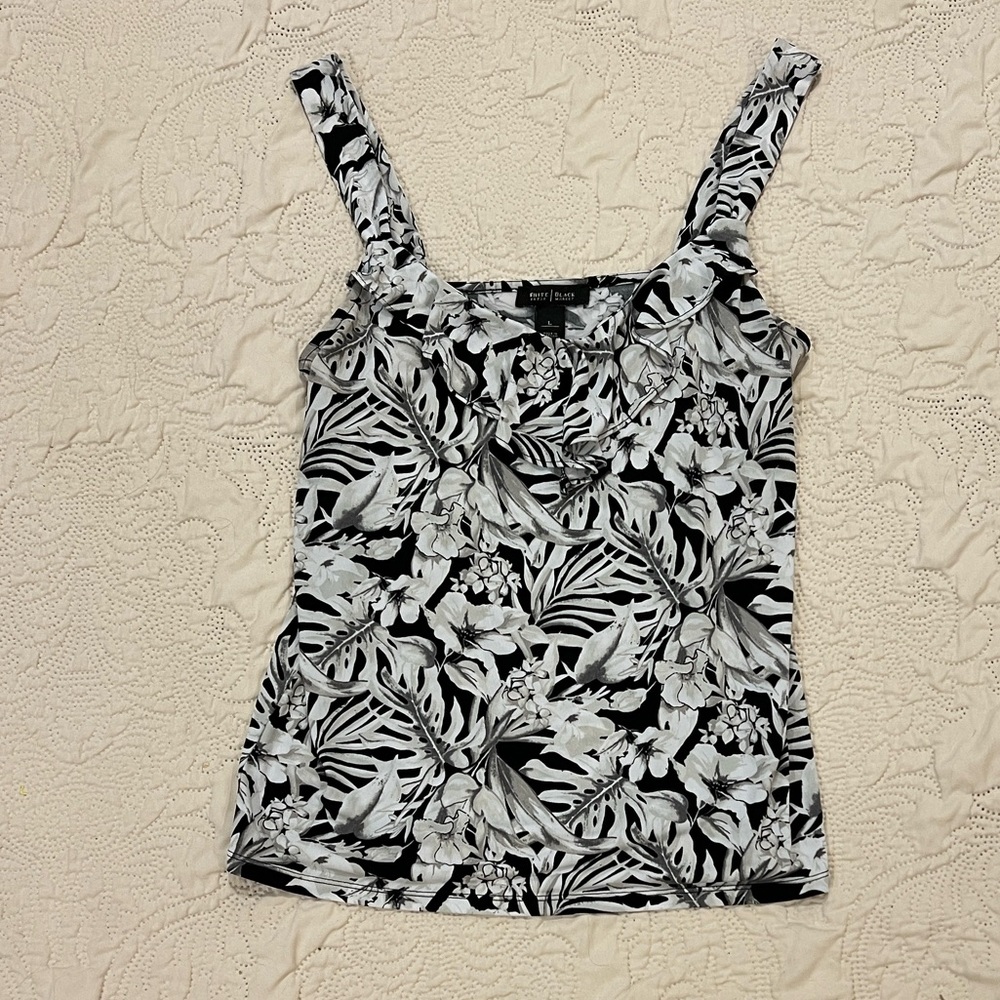 White House Black Market Black & White Floral Tank Top | Tropical Print | Size L - Picture 3 of 8